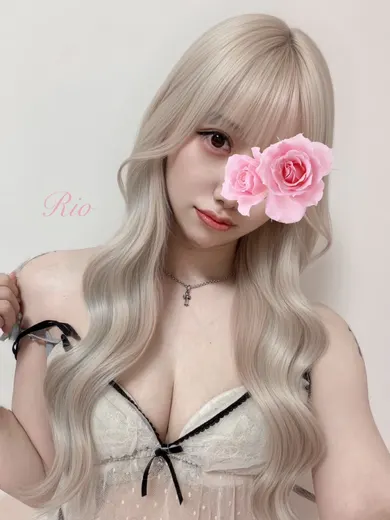 りお(enju -エンジュ-)の公式プロフィール写真