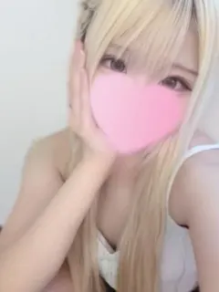 愛沢める