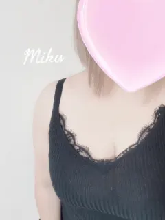 新人みく(Days)