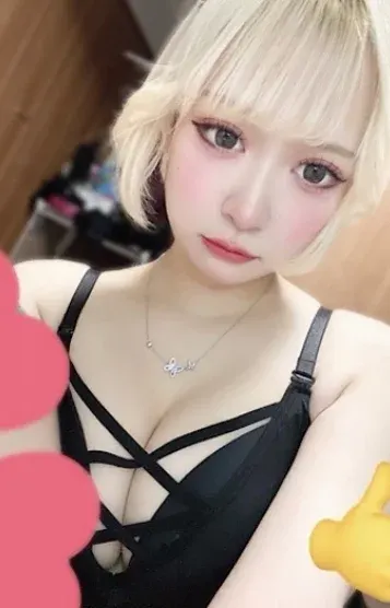 なな(AROMA Dahlia-アロマダリア-)の公式プロフィール写真