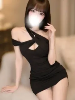 小春あや