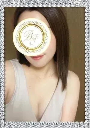 佐野みう(優美な大人女子~美Fine~)の公式プロフィール写真