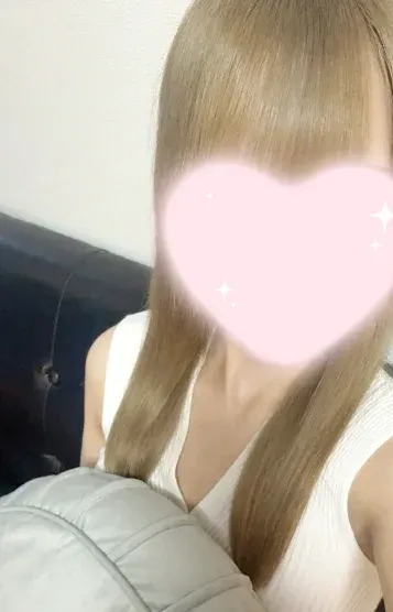 しおり(MITSUBACHI-ミツバチ-)の公式プロフィール写真