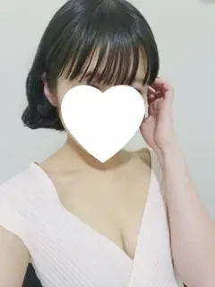 篠田 こころ