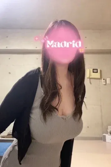 目黒りか(Oil Madrid)の公式プロフィール写真