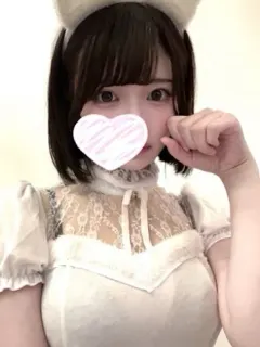 美波ゆい
