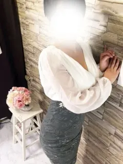 みことスリム美人