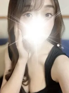 梓 もも