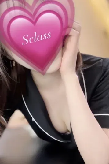 ゆい(S Class-エスクラス-)の公式プロフィール写真