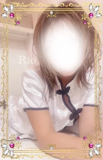 新人村井 りお(昼顔)の公式プロフィール写真