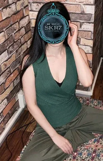 えり(池袋古式リフレ「SKR7(エスケーアールセブン)」)の公式プロフィール写真