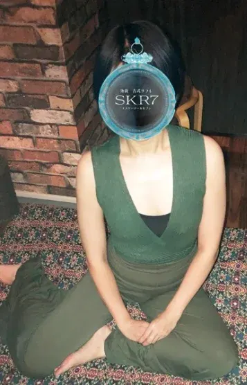 ともみ(池袋古式リフレ「SKR7(エスケーアールセブン)」)の公式プロフィール写真