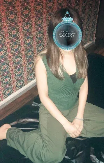 かえで(池袋古式リフレ「SKR7(エスケーアールセブン)」)の公式プロフィール写真