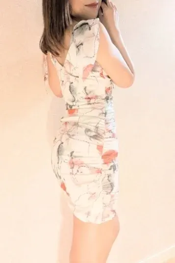 綾瀬夫人(博多人妻さん 久留米店)の公式プロフィール写真