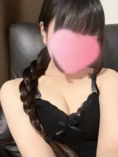 高梨りあ