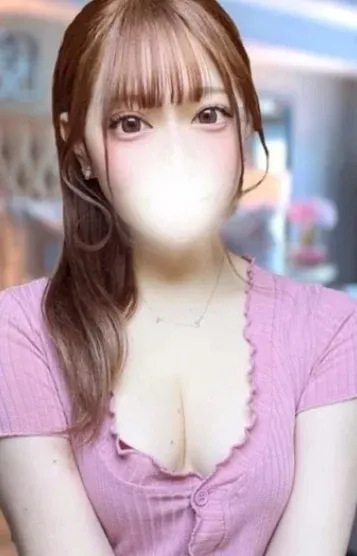 そら(New Glamorous)の公式プロフィール写真