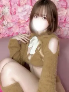 愛月まゆ
