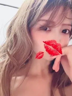 愛川まりあ