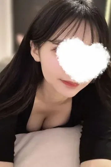 みな(CUCUE(きゅきゅ)栄)の公式プロフィール写真