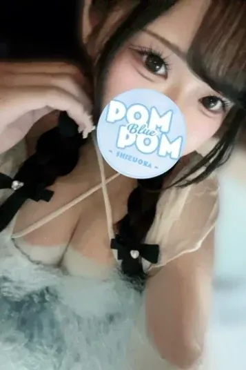 はな(POM POM BLUE(ポムポムブルー))の公式プロフィール写真
