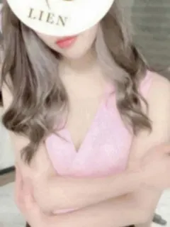 小桜ゆう