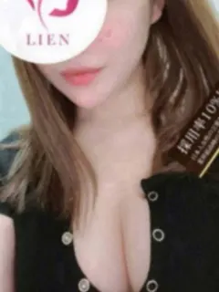 白桃 さえこ