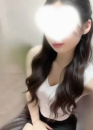 小春(Mrs.GyaO)の公式プロフィール写真