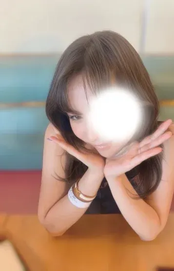 安田すみれ(REVE SPA)の公式プロフィール写真