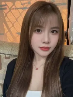 せりな