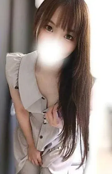 小泉みはる(ささやき)の公式プロフィール写真