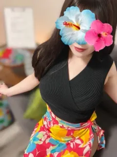 識名うる