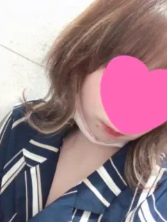 エミリ