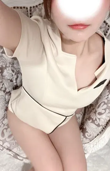 かのん(UNJOUR FUKUOKA【アンジュール】)の公式プロフィール写真