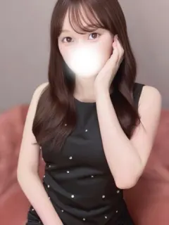 楪 すみれ