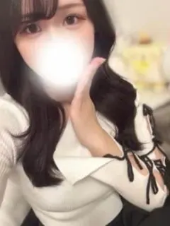浜辺みなみ