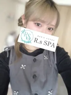 ももな