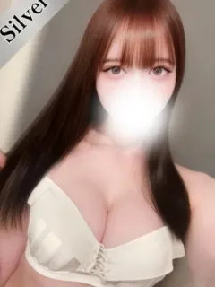 皇ゆのん