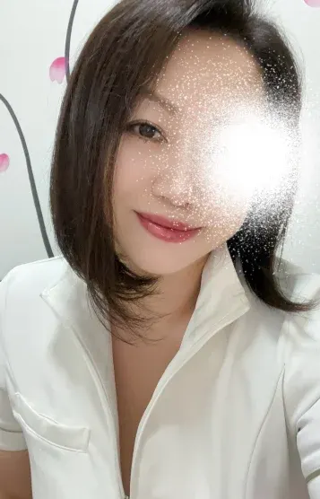小泉れいか(LaCiel~優艶な午後~)の公式プロフィール写真