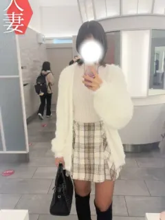 橘 あやめ