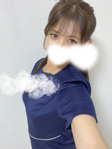 もも(ROYAL HAPPINESS)の公式プロフィール写真