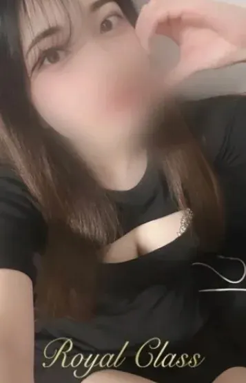 みき(ロイヤル クラス)の公式プロフィール写真