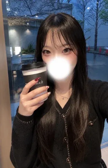 るる(GINIROKIKAKU-ギンイロキカク)の公式プロフィール写真