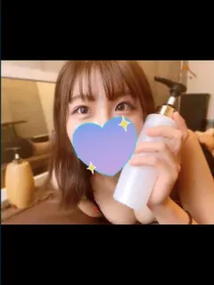 モモエ ミサキ