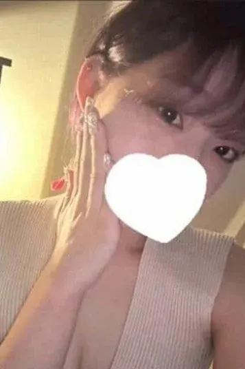 ましろ(GOLD CROWN)の公式プロフィール写真