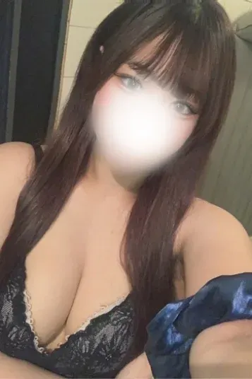 夏目しおん(Eminy Luxury ~エミニーラグジュアリー~)の公式プロフィール写真