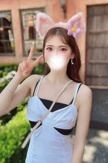 岡谷さら(椿-oil-)の公式プロフィール写真