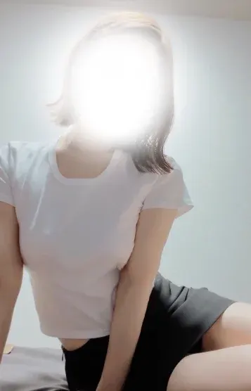 佐伯さくら(Ms.Ermitage)の公式プロフィール写真