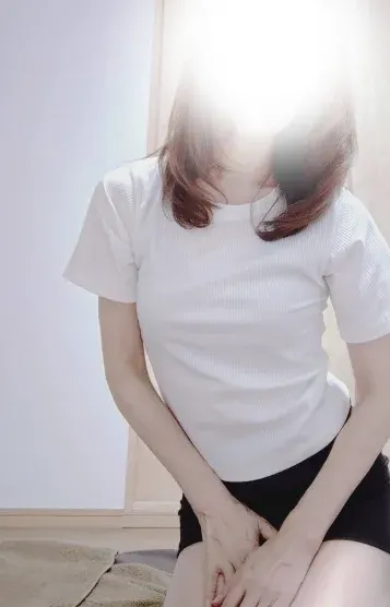 宮藤静香(Ms.Ermitage)の公式プロフィール写真