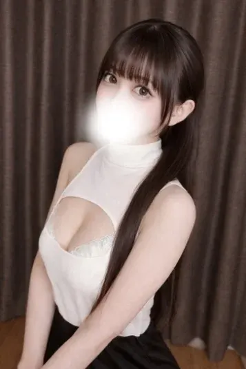 ひな(NOA)の公式プロフィール写真