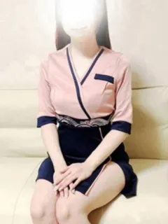 西村まりな